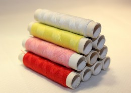 Thread for sewing clothes, coloured thread picture